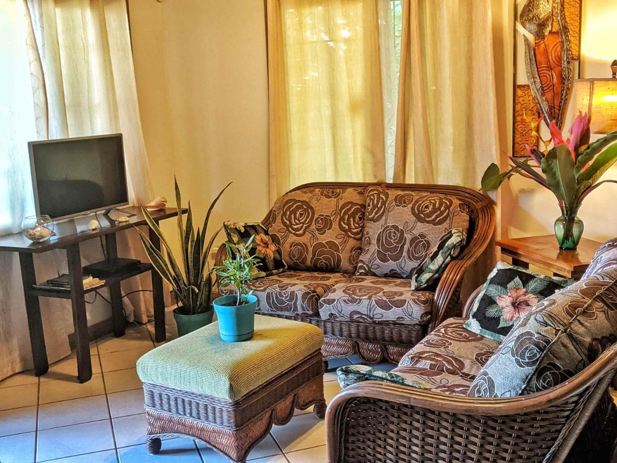 Seaside Inn Roatan ウェスト・ベイ エクステリア 写真