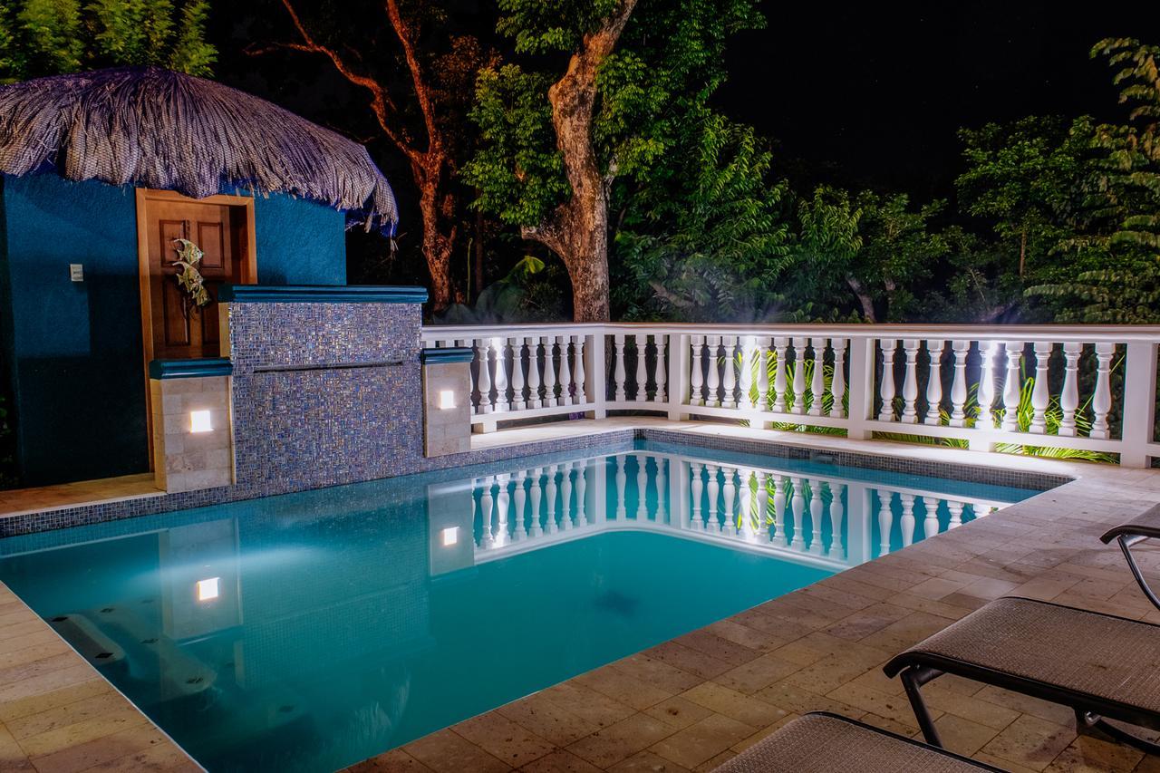 Seaside Inn Roatan ウェスト・ベイ エクステリア 写真