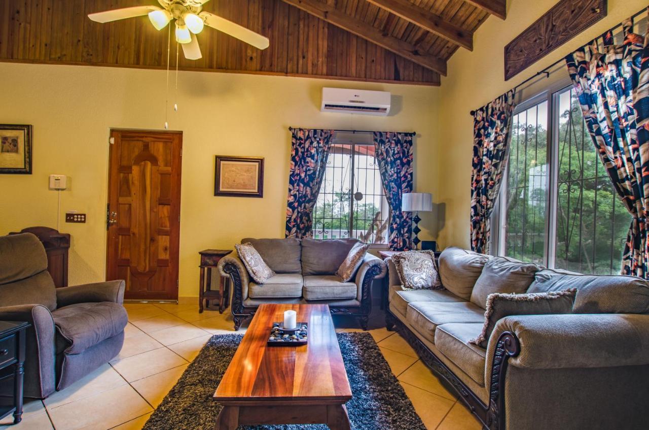 Seaside Inn Roatan ウェスト・ベイ エクステリア 写真